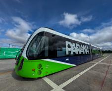 Bonde Urbano Digital trazido pelo Paraná desperta interesse no Brasil e de outros países