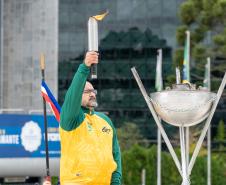 Cerimônia no Palácio Iguaçu celebra a independência e o início da Semana da Pátria