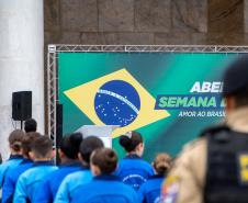 Cerimônia no Palácio Iguaçu celebra a independência e o início da Semana da Pátria