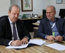 Governo firma parceria internacional para ofertar cursos de qualificação em 19 áreas