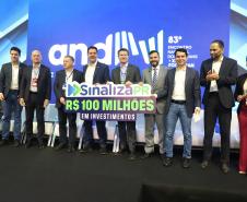 Sinaliza Paraná: governador libera R$ 100 milhões para sinalização viária das cidades