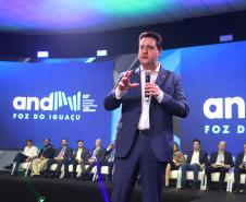 Sinaliza Paraná: governador libera R$ 100 milhões para sinalização viária das cidades