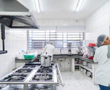R$ 30 milhões: Estado entrega lava-louças e equipamentos para cozinhas de escolas estaduais