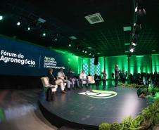 Governador destaca ações do Paraná para fortalecer o campo no Fórum do Agronegócio