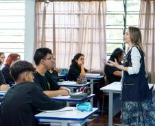 Paraná celebra Dia do Professor com apoio na formação, intercâmbios e quadro reforçado
