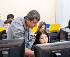 Paraná celebra Dia do Professor com apoio na formação, intercâmbios e quadro reforçado