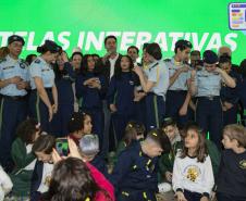 Estado apoiará municípios na implementação de inglês e robótica no Ensino Fundamental I