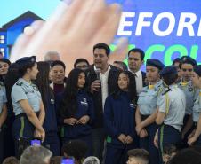 Estado apoiará municípios na implementação de inglês e robótica no Ensino Fundamental I