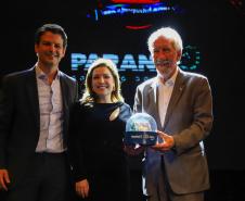 150 espetáculos e apoio inédito do Estado: Curitiba terá a maior programação natalina do Brasil