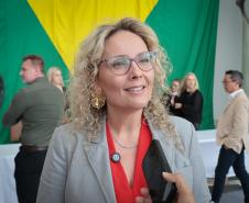 Estado lança programa Paraná Amigo da Pessoa Idosa e oficializa Bolsa Cuidador