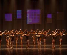 Agenda cultural tem Troféu Gralha Azul, Ney Matogrosso, Festa Literária e mostra inédita