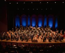 Agenda cultural tem Troféu Gralha Azul, Ney Matogrosso, Festa Literária e mostra inédita