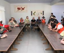 Em Rio Bonito do Iguaçu, Ratinho Junior anuncia força-tarefa para reconstrução das casas