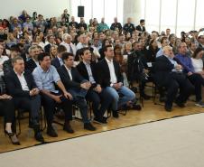 Estado e Prefeitura de Curitiba firmam convênios de R$ 181 milhões para trinário e Escola de Circo