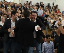 Estado e Prefeitura de Curitiba firmam convênios de R$ 181 milhões para trinário e Escola de Circo