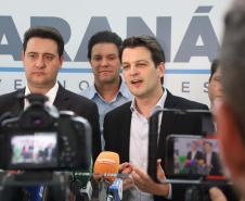 Estado e Prefeitura de Curitiba firmam convênios de R$ 181 milhões para trinário e Escola de Circo