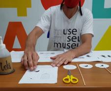 Agenda cultural tem Troféu Gralha Azul, Ney Matogrosso, Festa Literária e mostra inédita