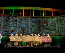 Três novidades no MON, Natal no Guaíra e estreia no MUPA estão na agenda cultural