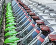 Governador entrega 150 ambulâncias com UTIs para todas as regiões do Paraná