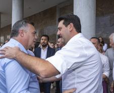 Governador entrega 150 ambulâncias com UTIs para todas as regiões do Paraná