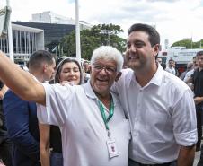 Governador entrega 150 ambulâncias com UTIs para todas as regiões do Paraná