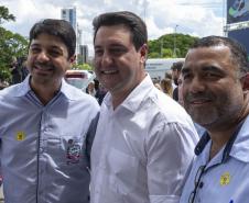 Governador entrega 150 ambulâncias com UTIs para todas as regiões do Paraná