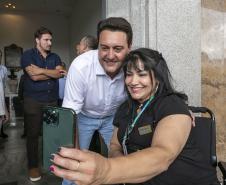 Governador entrega 150 ambulâncias com UTIs para todas as regiões do Paraná