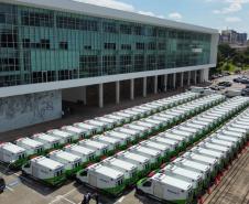 Governador entrega 150 ambulâncias com UTIs para todas as regiões do Paraná
