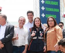 Governador entrega 150 ambulâncias com UTIs para todas as regiões do Paraná