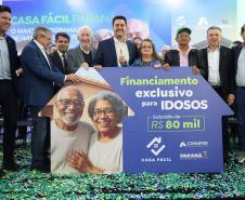 130 mil famílias: Casa Fácil impulsiona habitação e movimenta a economia do Paraná