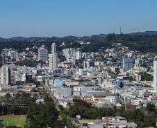 Recomeço: mulheres vítimas de violência já recebem auxílio financeiro do Estado