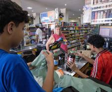 Verão Maior Paraná gera movimentação de R$ 686 milhões no comércio do Litoral