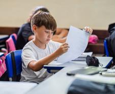 Com salto na alfabetização, Paraná alcança 80% de crianças alfabetizadas na idade certa