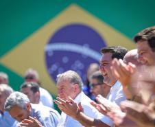 Ratinho Junior entrega 243 drones para monitoramento aéreo das forças de segurança do Paraná