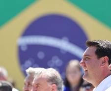 Ratinho Junior entrega 243 drones para monitoramento aéreo das forças de segurança do Paraná