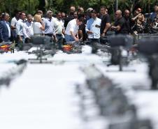 Ratinho Junior entrega 243 drones para monitoramento aéreo das forças de segurança do Paraná