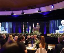 Piana participa da posse do novo presidente da Associação Comercial do Paraná