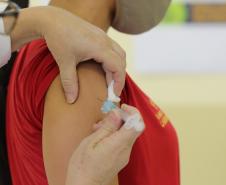 Dia D: campanha de vacinação contra a gripe começa neste sábado no Paraná