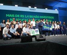 O governador Carlos Massa Ratinho Junior e o secretário de Educação, Roni Miranda, anunciam nesta quinta-feira (5) no Seminário de Diretores da rede estadual novos investimentos do programa Escola Mais Bonita, em Foz do Iguaçu.