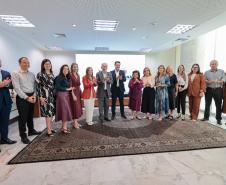 O governador Carlos Massa Ratinho Junior recebe nesta segunda-feira (23) representantes do Grupo Mulheres do Brasil.