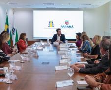 O governador Carlos Massa Ratinho Junior recebe nesta segunda-feira (23) representantes do Grupo Mulheres do Brasil.
