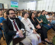 Paraná lança Cadastro do Cuidador e reforça cooperação em políticas para pessoa idosa