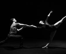 1.º museu-satélite, Festival de Curitiba e shows na Ilha do Mel marcam agenda da semana