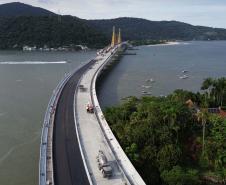 Começam as obras de pavimentação do tabuleiro da Ponte de Guaratuba