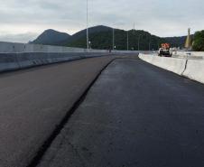 Começam as obras de pavimentação do tabuleiro da Ponte de Guaratuba