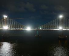 Em reta final, obras da Ponte de Guaratuba seguem inclusive no turno da noite