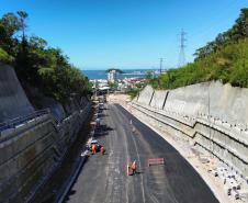 Ponte de Guaratuba inicia revestimento em concreto asfáltico dos acessos