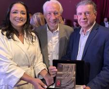 Casa Civil é 1º órgão do Estado a receber o selo “Nós Por Elas” de enfrentamento à violência contra mulher