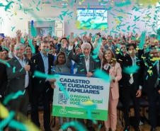 Paraná lança Cadastro do Cuidador e reforça cooperação em políticas para pessoa idosa
