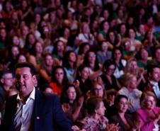 Governador Carlos Massa Ratinho Júnior participou nesta terça-feira (3) do evento Paraná Unido pelas Mulheres - As Protagonistas, no Teatro Guaíra.